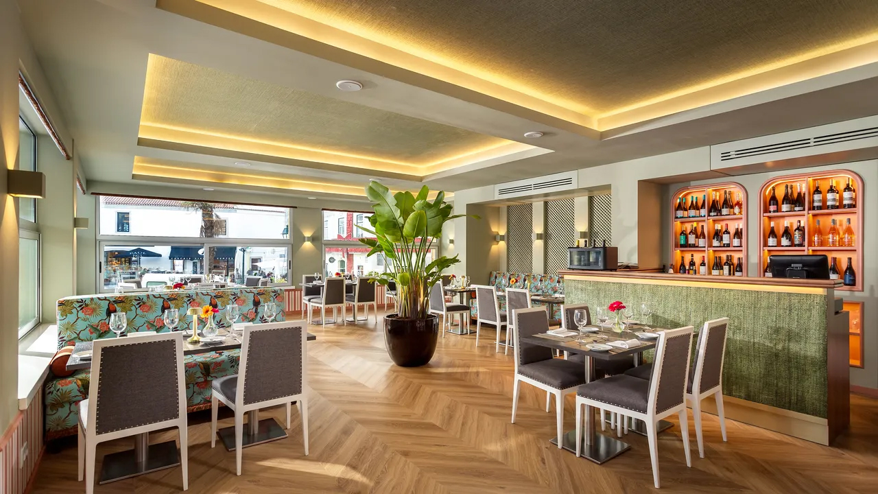 Hotel Miragem Entrance